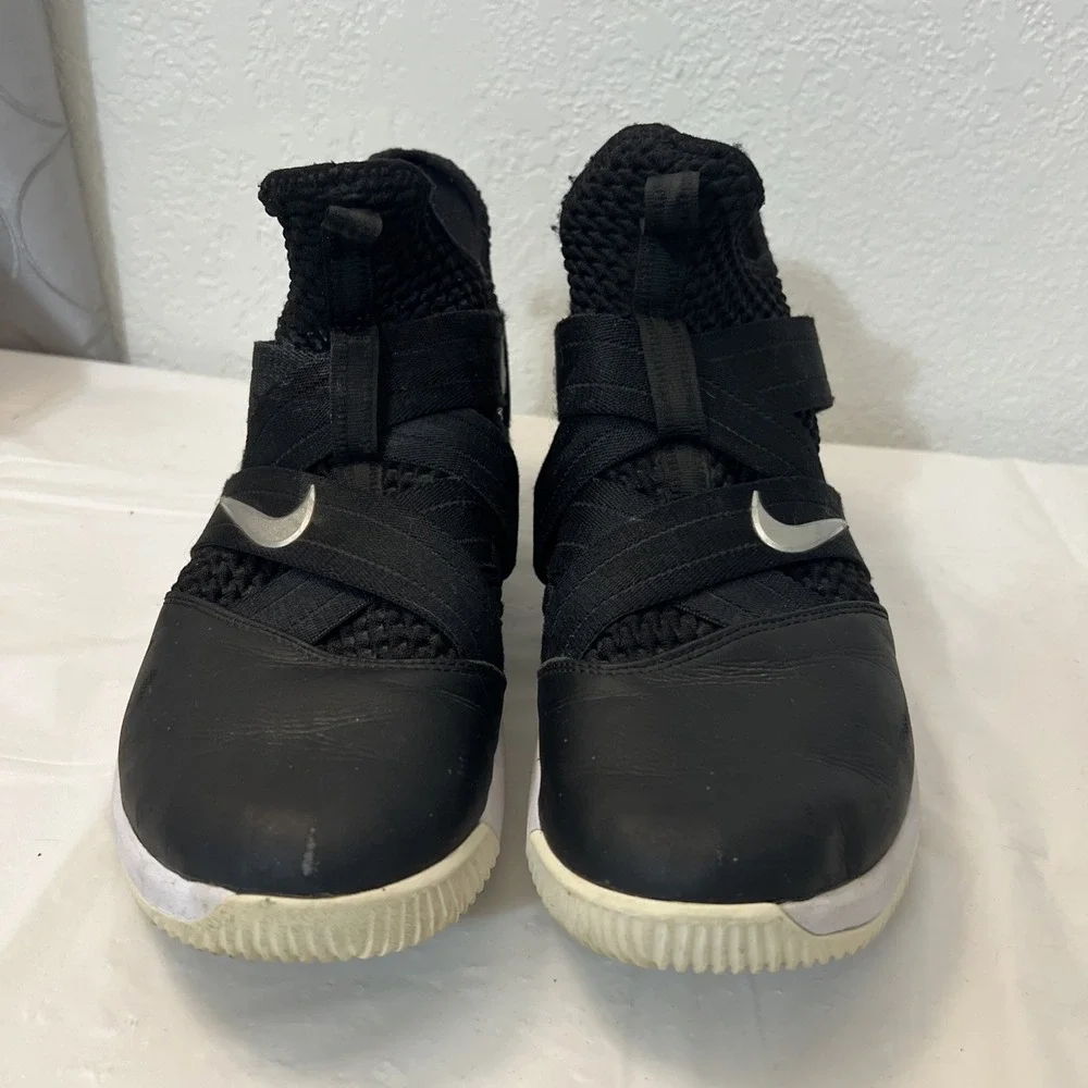 Nike LeBron Soldier 12 Black White Mens Basketball Shoes AT3872-001 2018 Sz 10.5